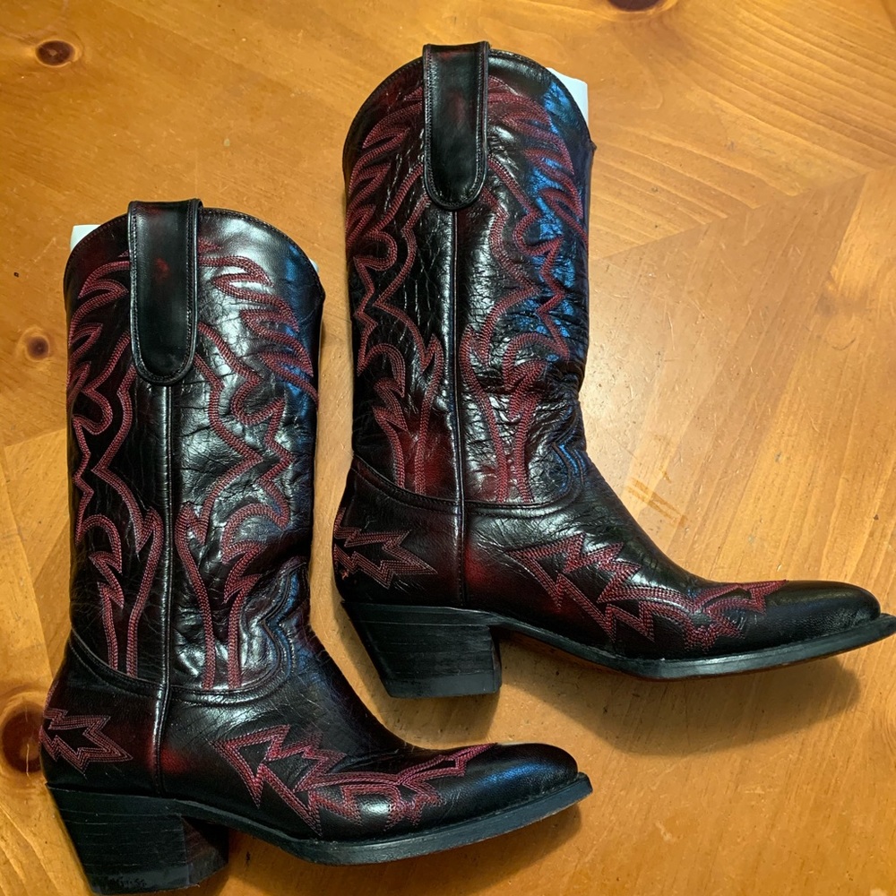 Ladies Cowboy Boots